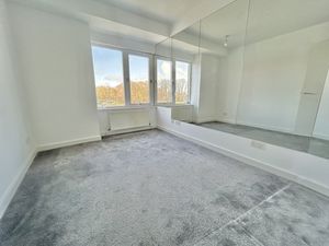 Photo 6- click for photo gallery